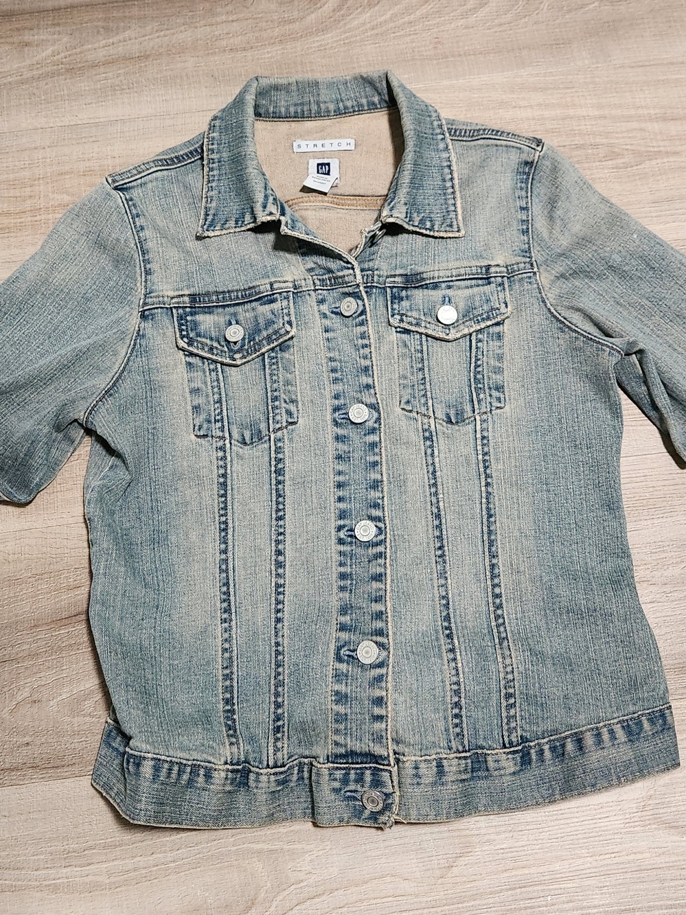 GAP Women's Light Wash Denim Jacket - Blue